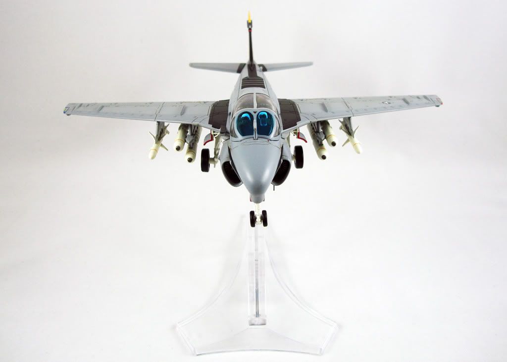 Amazon.com: Century Wings A-6E Intruder VA-115 Eagles NF500